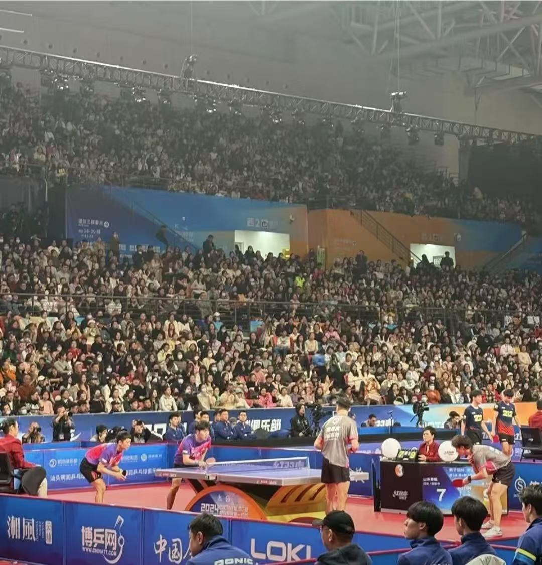 球迷盛：线下观赛活动不停歇的简单介绍