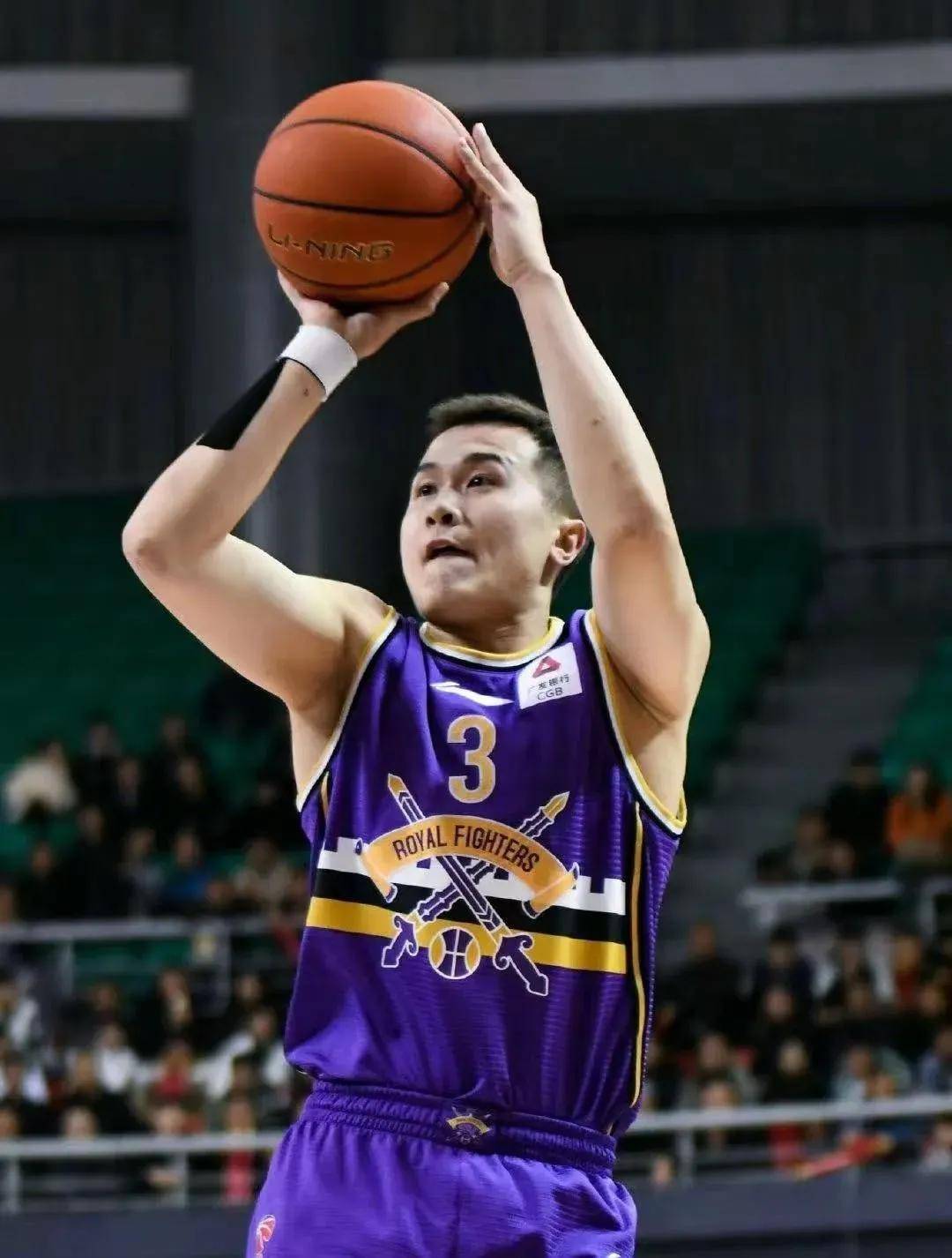 篮下对抗:北京抢到48个篮板,展现强大实力!的简单介绍 篮下对抗:北京抢到48个篮板,展现强大实力!的简单介绍