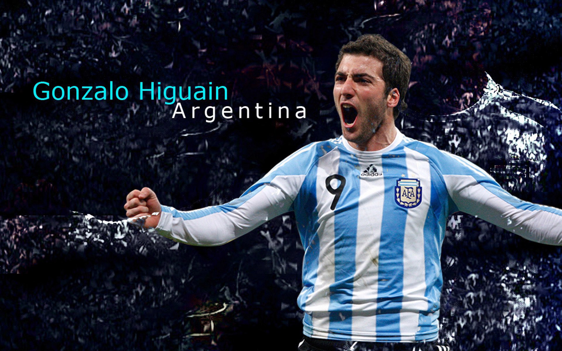 米兰体育app平台-中路直塞成功率是否高于边路渗透传球，直塞最强的中场